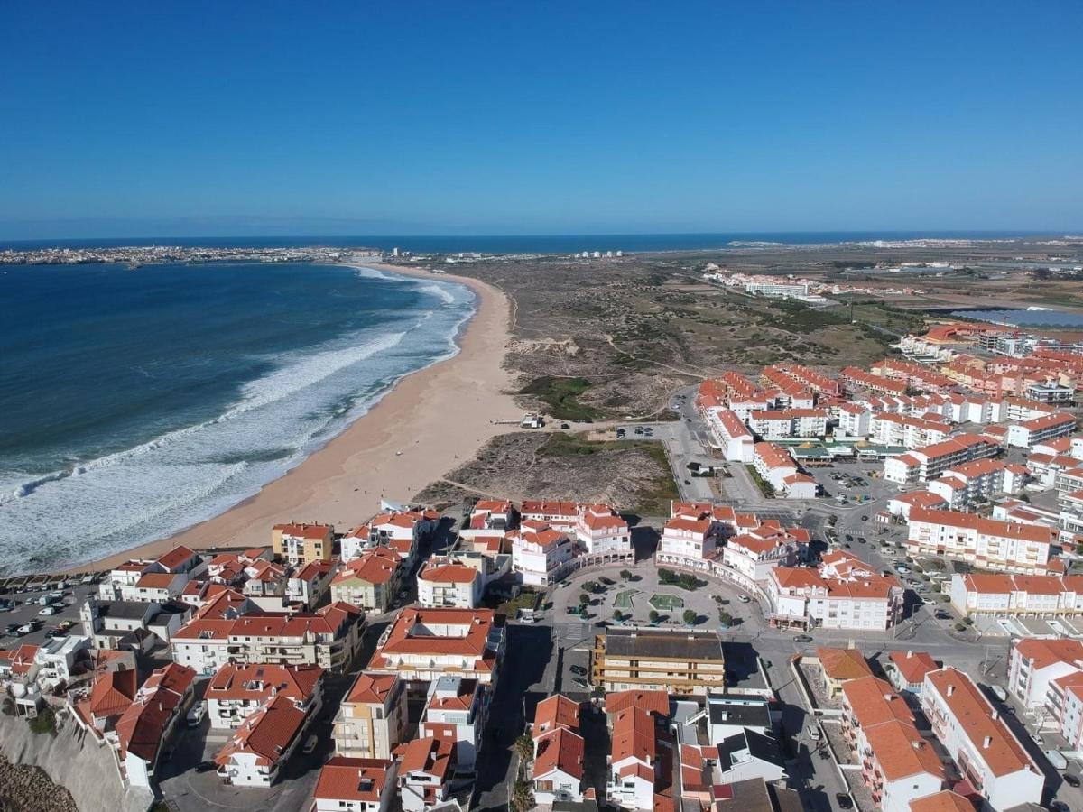 Surf And Stones Apartment Peniche Exterior foto