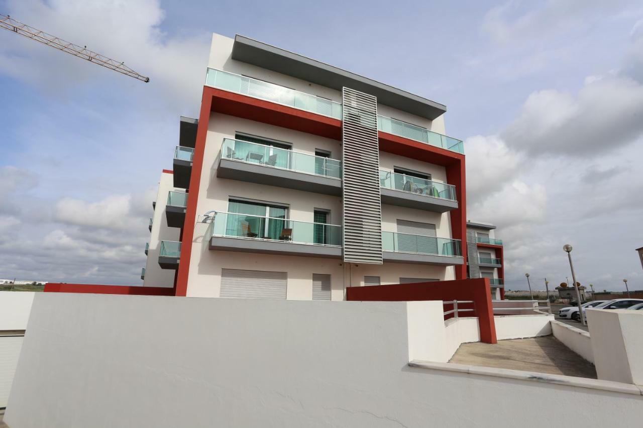 Surf And Stones Apartment Peniche Exterior foto